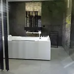 Monika Dziwnowek Z Jacuzzi Διαμέρισμα Wrzosowo (Kamien)